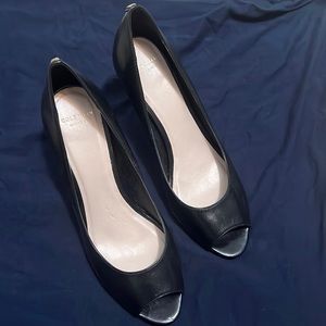 Cole haan black leather pumps